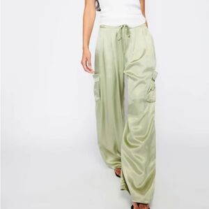 Nation LTD Romeo Green Loungewear Silky Cargo Pants Sz Small